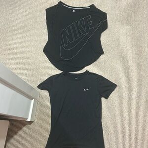 Bundle of Nike T shirts Small